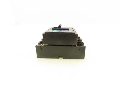 Mitsubishi NF30-CS No Fuse Breaker 20A 500VAC 3 Pole 2.5KA