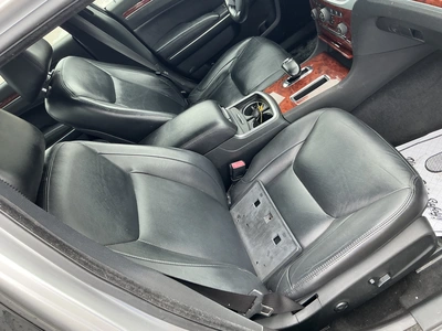 USED 2012 CHRYSLER 300