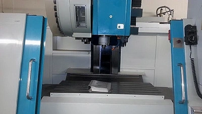 USED 2000 AKIRA SEIKI