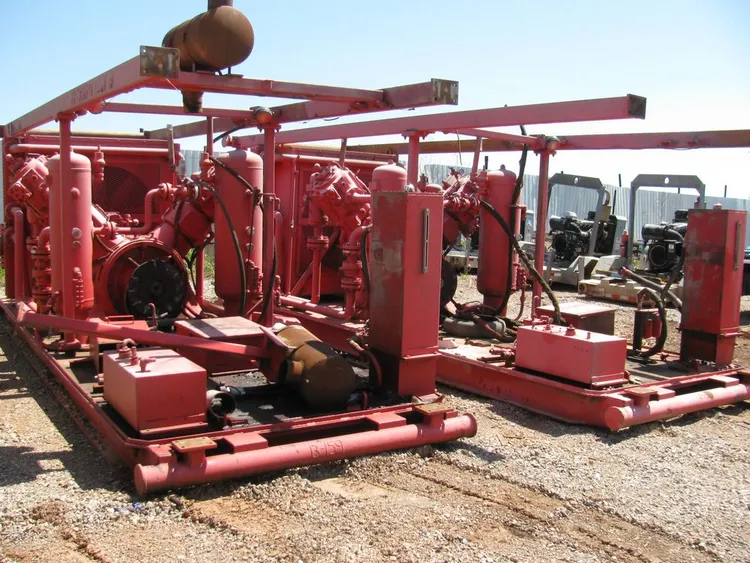 Used Joy WB12 Qty 2 005 Lubricated Reciprocating Air Compressors Oklahoma US | Borderless Services #1378287