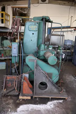 1956 LUCAS 41B-48 Manual Milling | MD Equipment Services LLC (32)