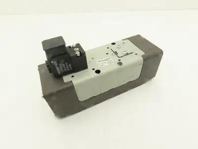 Aventics R432006321 Pneumatic Solenoid Directional Valve 150psi 120VAC Coil