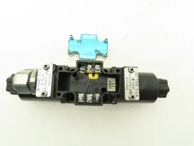 Nachi SL-G01-C6-R-D2-31 Hydraulic Directional Control Solenoid Valve 24VDC