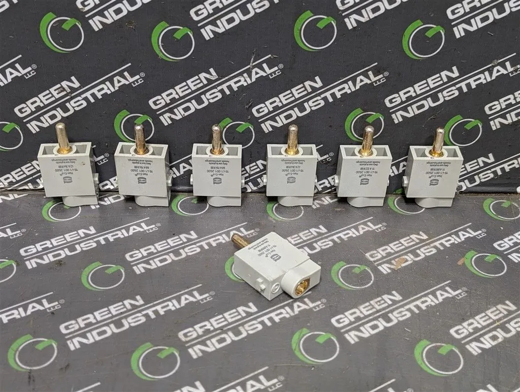 Lot of 7 Harting 19410012600 Connectors Male Han-Eco PE-Modul-m 1.5-16mm² Used