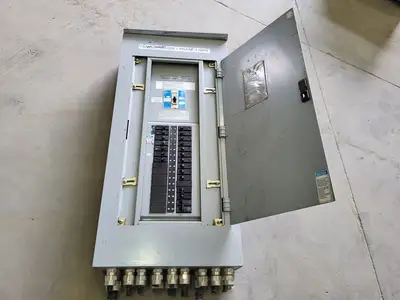 Used EATON CUTLER-HAMMER POW-R-LINE 1A Switchgears British Columbia CA | Lenmark #239227