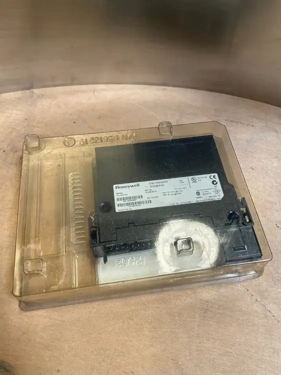 Used Honeywell Honeywell IDK161A PLC Input & Output | Palmetto Automation #1156332