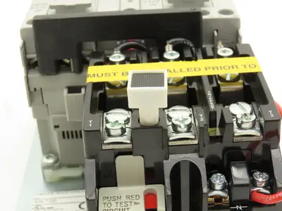Allen Bradley 505-TOD Size 00 Reversing Starter Contactor 32A 600V 3PH 120V Coil