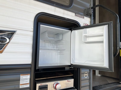 Used 2022 WILDWOOD 26DBUD Campers, Caravans, Motorhomes Michigan US | Miedema Asset Management Group #1372856