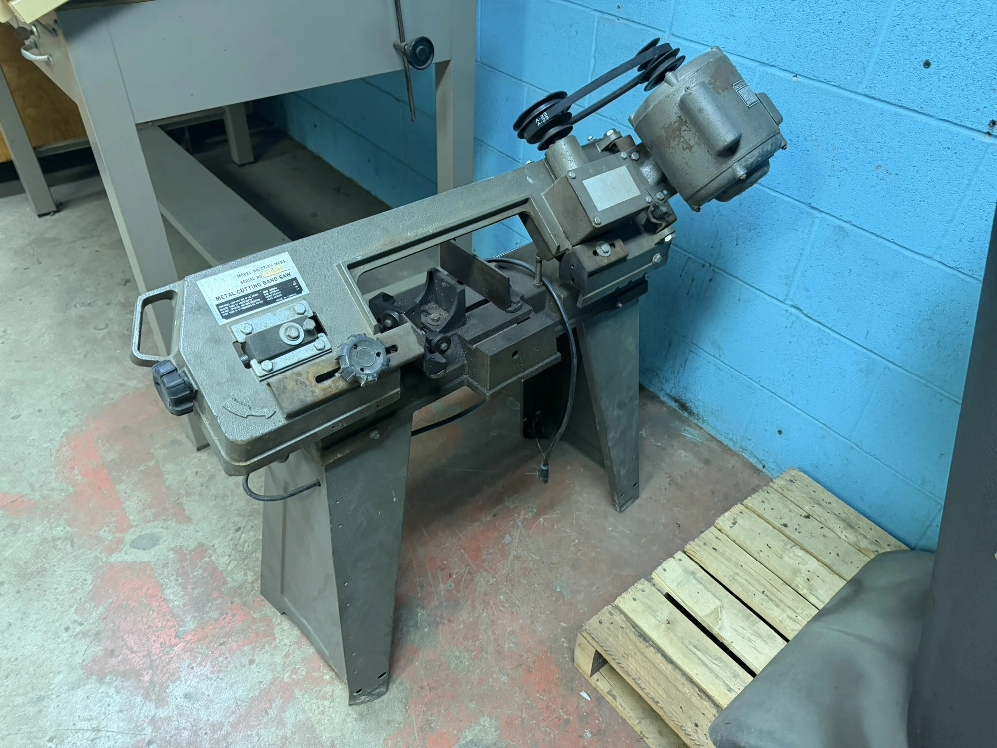 Used _UNKNOWN_ _UNKNOWN_ Horizontal Band Saws Indiana US | Miedema Asset Management Group #1575462