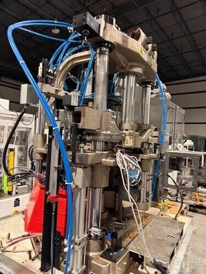 Used 2012 AOKI BLOW MOLDING MACHINE Blow Molding Machines Illinois US | Meadoworks #1498340