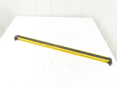 Sick C40E-0903CC010 C4000 Series Safety Light Curtain Receiver 900mm 18ms 24vdc