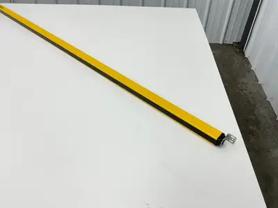Schmersal SLC440-E-1450-14 Safety Light Curtain Transmitter