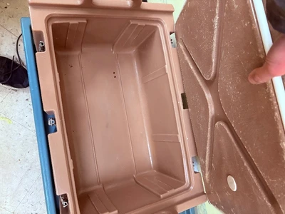 3 stackable hot boxes with wheel cart.