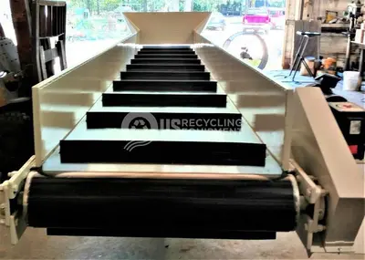 NEW CUSTOM BUILD 36" X 20' HEAVY DUTY CLEATED INCLINE