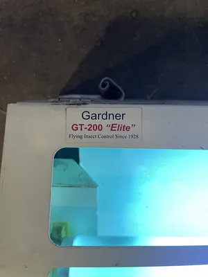 Gardner GT-200 Elite Bug Zapper/Flying Insect Light Fly Trap 20″ x 11″ x 6″ 1PH
