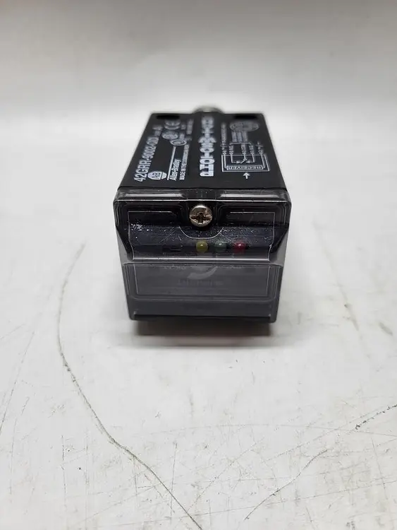 Used KEYENCE KEYENCE OP Photoelectric Sensors Michigan US | ND Industrial Surplus #1411356