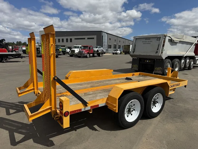 Used 2020 LUCON 5T142BW-HDP UTILITY Flatbed Trailers Minnesota US | Carco Truck & Equipment #1513987