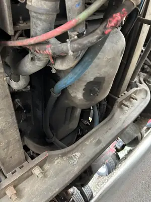USED 2011 AUTOCAR XPEDITOR