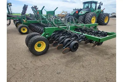 Used JOHN DEERE 1890 No-Till Drills North Dakota US | Trustworthy Equipment #1403416