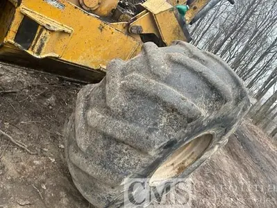 USED 1998 JOHN DEERE 540G II SKIDDER