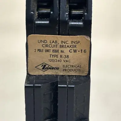 Used ZINSCO R38AL Circuit Breakers | Surplus Asset Holdings #1189398