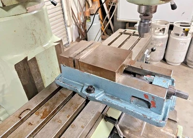 USED VICTOR Bridgeport