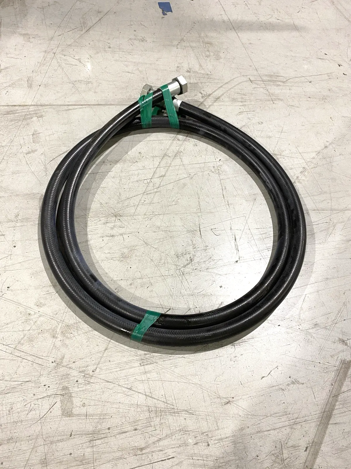 New | in-Stock ATLAS COPCO SCA HOSE 2245N-16V30 X 4.000 BS DKR1_1/4" Hoses | Maverick Industrial Sales #1107418