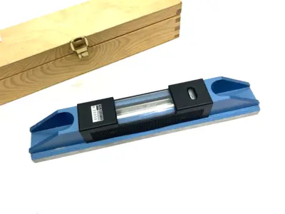 New | in-Stock Hoffmann Group Shaft Spirit Level Base Length×Accuracy: 300/2 mm Machinist Levels Michigan US | Maverick Industrial Sales #1391751