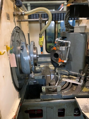 GLEASON CNC Spiral Bevel Gear Generator, retrofitted in 1998