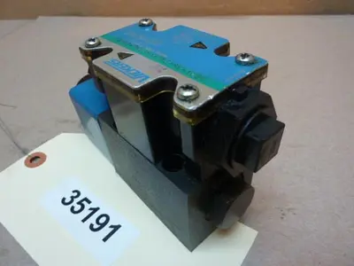 USED VICKERS DG4V3S2ALMFTWLB560