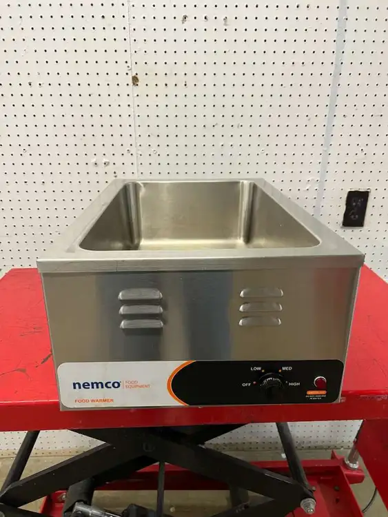 Used Nemco Used Nemco 6055A Stainless Countertop Food Warmer - 120V, 1200W Countertop Display Warmers Illinois US | Falcon Restaurant Supply #1375009
