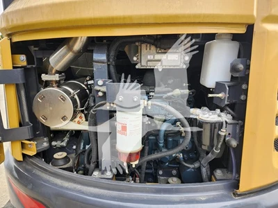 USED 2022 XCMG XE55U