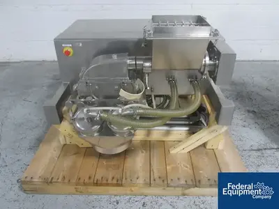 USED Fitzpatrick Fitzpatrick D6A Fitzmill, Containment, Screw Feed, S/S