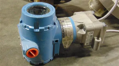 Rosemount CD2A22A1AS2L4B4I5M5 Pressure Transmitter w/ Remote Seals New