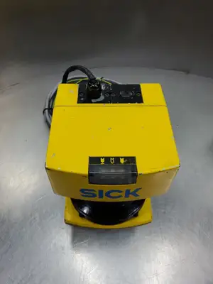 Sick PLS101-312 Safety Scanner Unit, 24VDC. 5C-26
