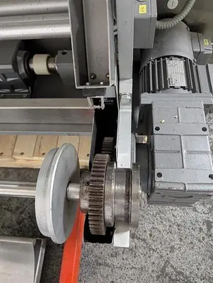 Klockner model LA-500 vertical strip packager