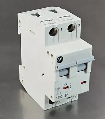 ALLEN BRADLEY 1492-SP2C130 SERIES C CIRCUIT BREAKER. 4D-19