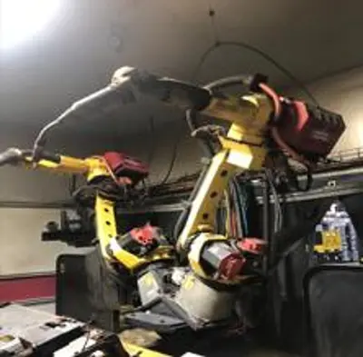 Used 2015 GENESIS/FANUC ARCMATE 100IC/12 Robots Michigan US | Aucto #1306784
