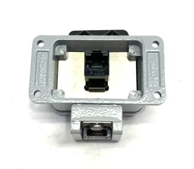 USED MENCOM PANEL INTERFACE CONNECTOR WITH, RJ45, IN A 06LS HOUSING