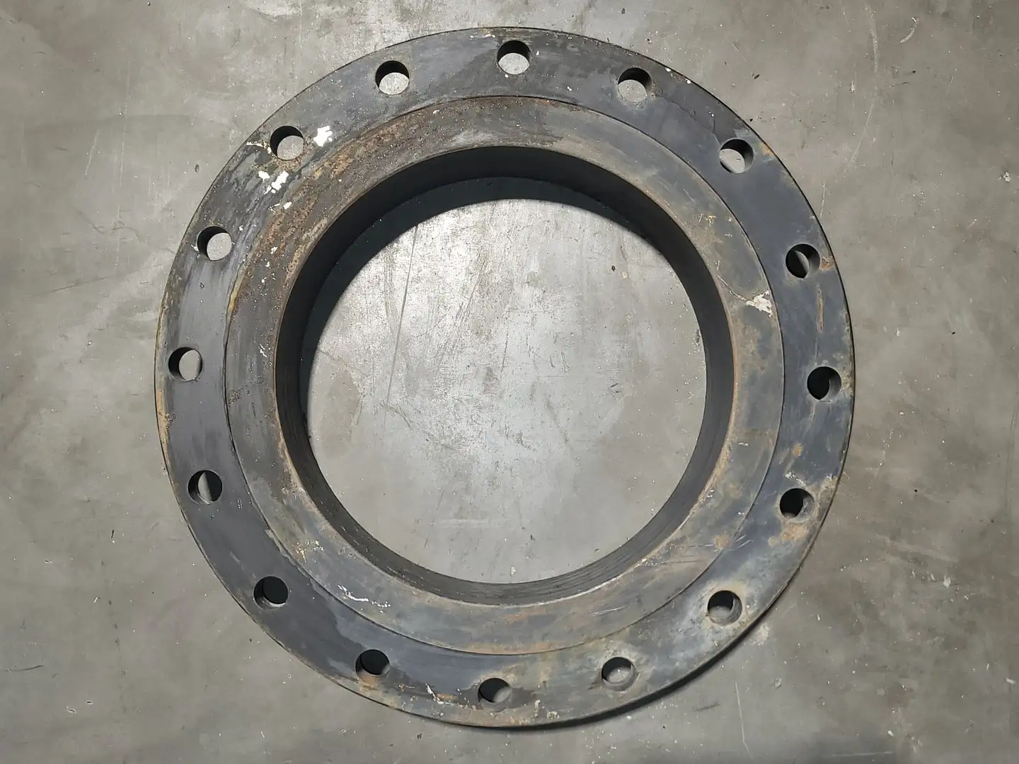16" Welding Neck Flange H1136401.L1