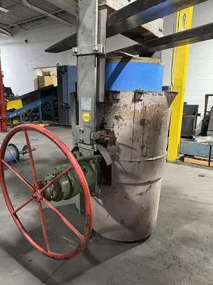 USED ODERMATH 1.5 TON TEAPOT LADLE