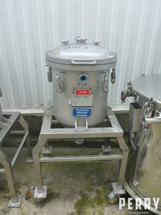 _UNKNOWN_ _UNKNOWN_ Stainless Steel Tanks | Perry Equipment