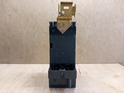 Used SQUARE D FA26040-AB Switchgears British Columbia CA | Lenmark #1436544