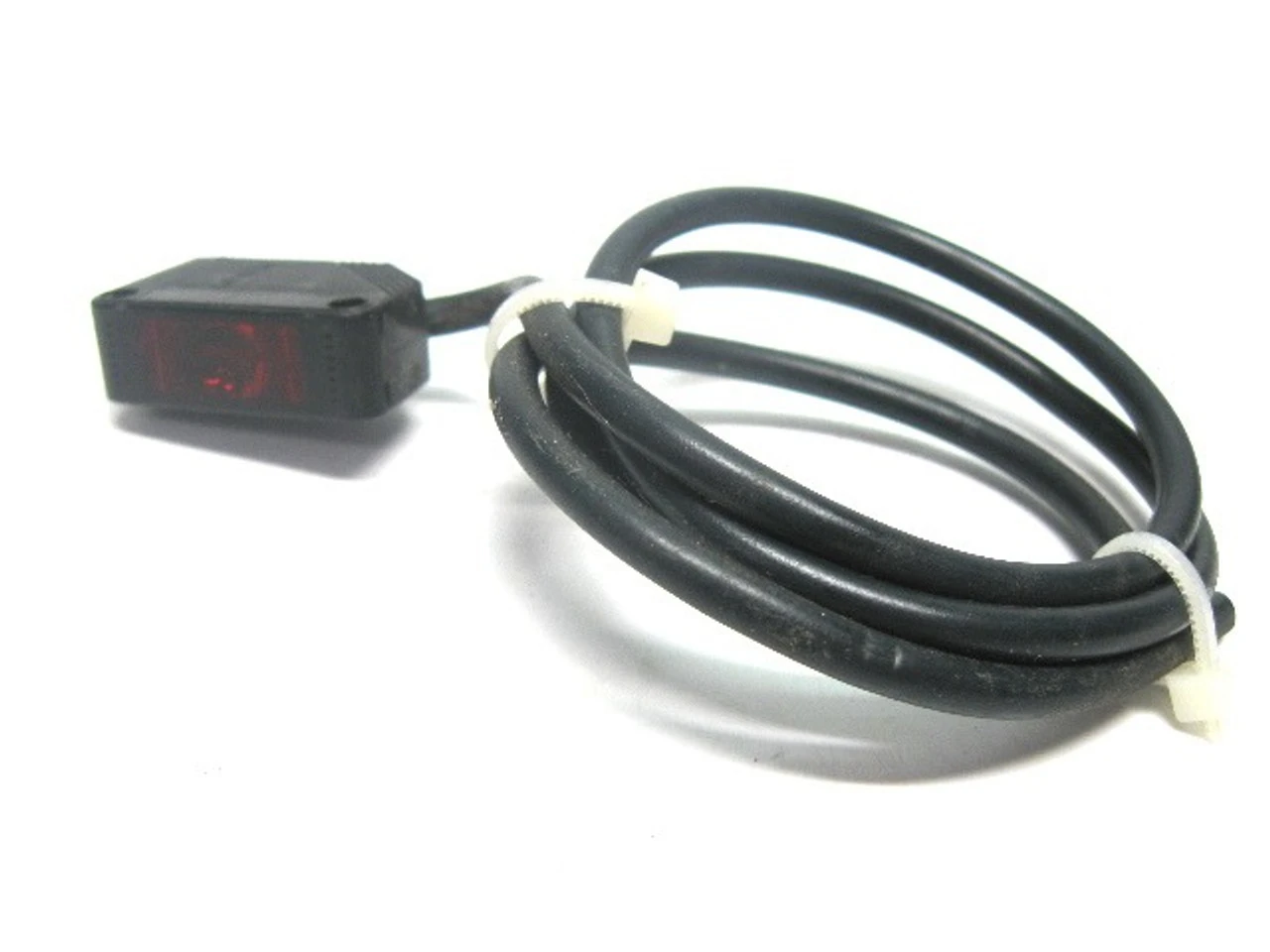 USED OMRON E3Z-T61A-D