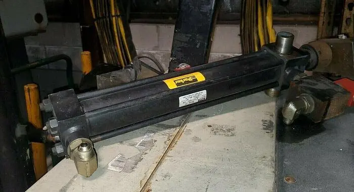 Used PARKER D2HLTVS29AC Parts (Hydraulics and Pneumatics) Wisconsin US | Lemke Machinery Sales #313567