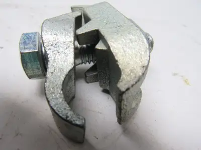 Steel City EC1-1/2" 1/2" Malleable Iron Edge Clamp to Conduit Clamp Lot of 29