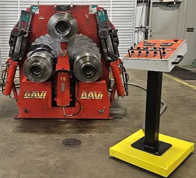 5" X 5" X 5/8" DAVI MODEL MCP-14 DOUBLE PINCH ANGLE ROLL