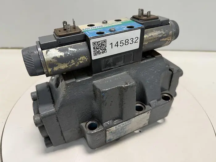 Used VICKERS DG4V-3S-6C-M-U-HL7-60-EN490-B13 Valves/Fittings Michigan US | Ideal Machinery #694798