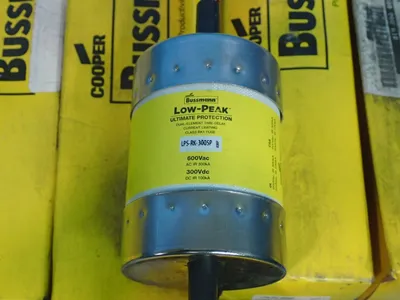 USED COOPER BUSSMANN LPSRK300SP