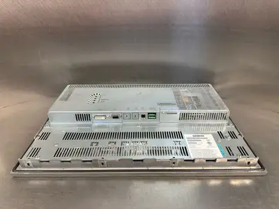 Siemens 6AV7861-2TB00-1AA0 SIMATIC Flat Panel 15” (8.6.8)